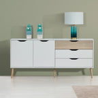 Faro com 2 Portas e 3 Gavetas